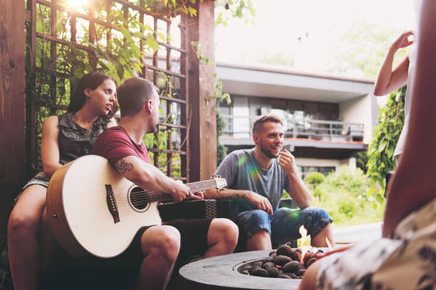 istock Friends during a summer day 816265278