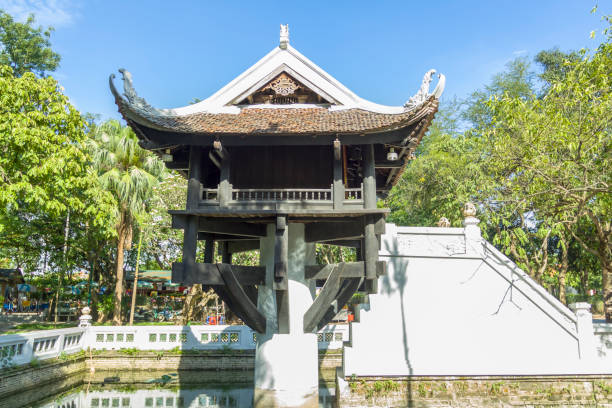 istock One Pilar Pagoda at Hanoi 816306058