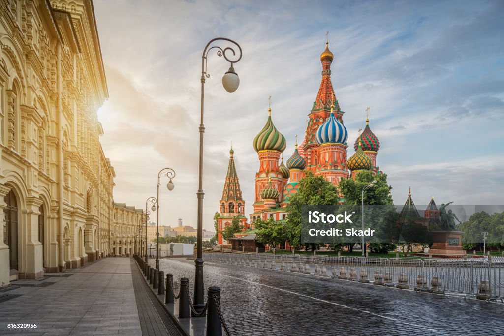 Catedral de St. Basil's - Foto de stock de Rússia royalty-free