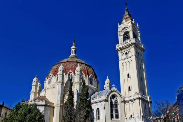 교회의 샌 마누엘 y 산 베니토 (iglesia de 샌 마누엘 y 산 베니토), 마드리드, 스페인에 있는 가톨릭 교회 - san manuel y san benito 뉴스 사진 이미지