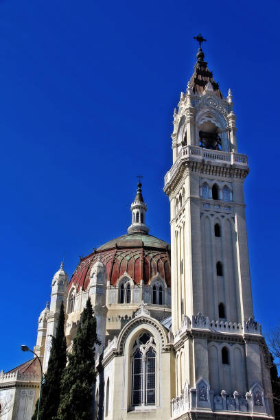 교회의 샌 마누엘 y 산 베니토 (iglesia de 샌 마누엘 y 산 베니토), 마드리드, 스페인에 있는 가톨릭 교회 - duke gardens 뉴스 사진 이미지