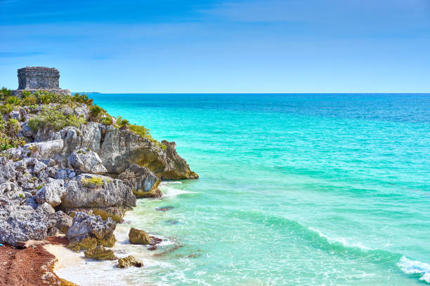 istock Ruins of Tulum 816819912