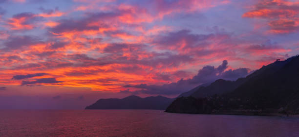 istock Sunset in Cinque Terre - Italy 816833174