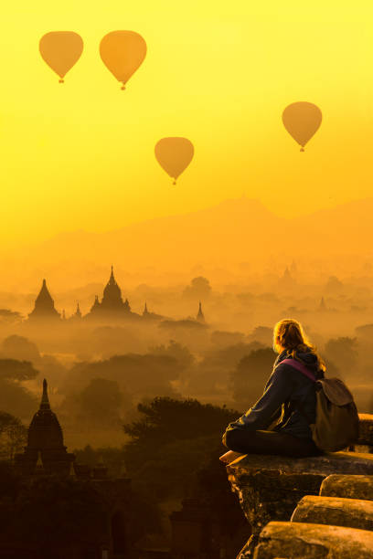 bagan, мьянма - burmese culture myanmar old outdoors стоковые фото и изображения