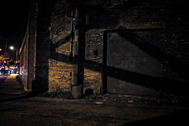 istock Dark City Alley 817016056