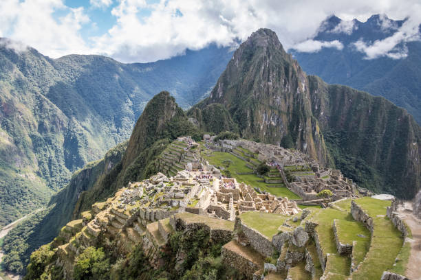 istock Machu Picchu Inca Ruins - Sacred Valley, Peru 817051674