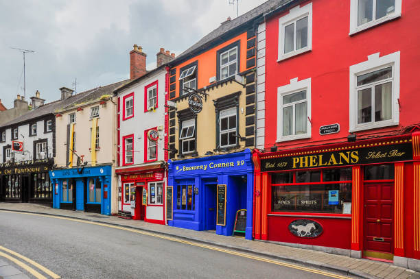 pubs históricos - kilkenny city - fotografias e filmes do acervo