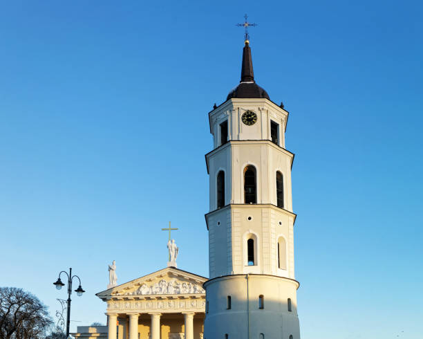 istock Cathedral square with Belfry and Museum in Old town Vilnius 817274112