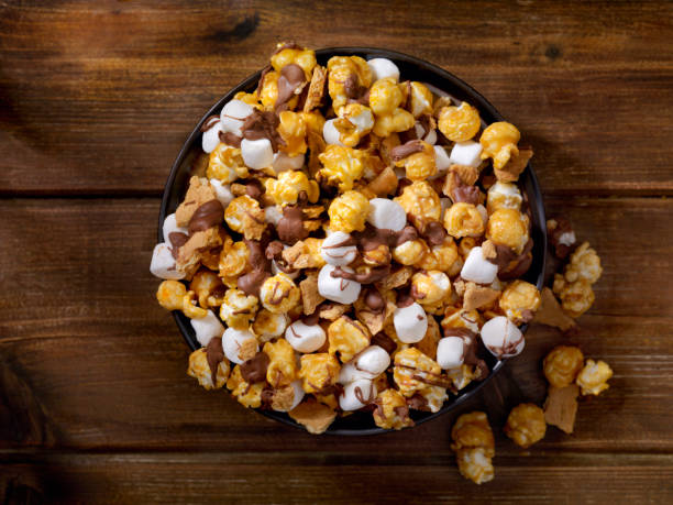 istock Smores Caramel Popcorn 817489188