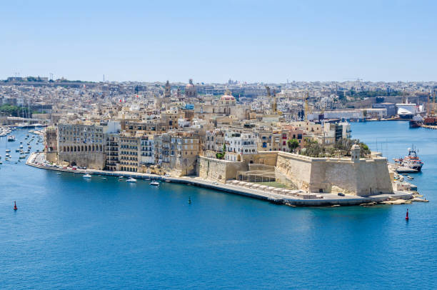 istock Senglea peninsula in Malta as seen from the Upper Barrakka Gardens 817521558