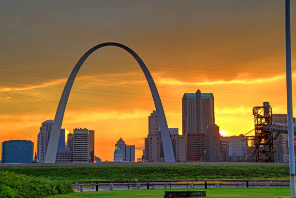 istock St. Louis, Missouri Skyline and the Gateway Arch 817790040