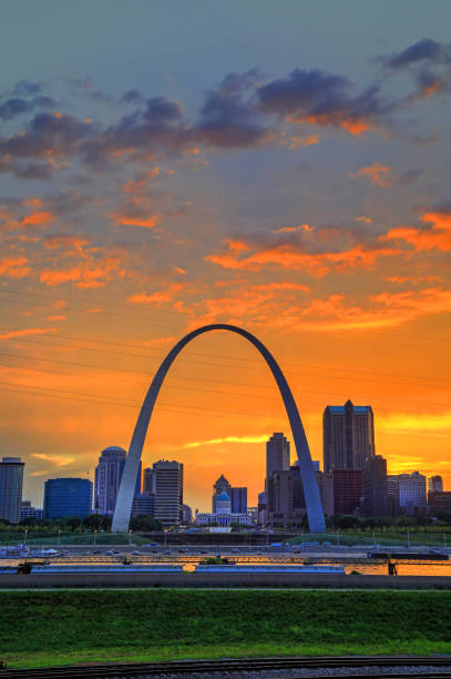 istock St. Louis, Missouri Skyline and the Gateway Arch 817790044