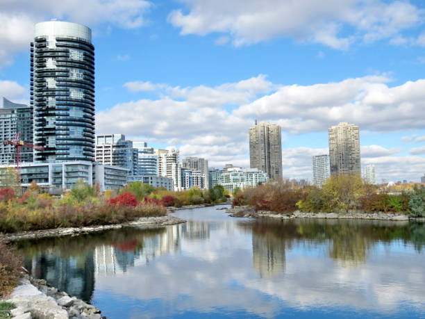 istock Toronto Lake Humber Bay autumn 2016 818006138