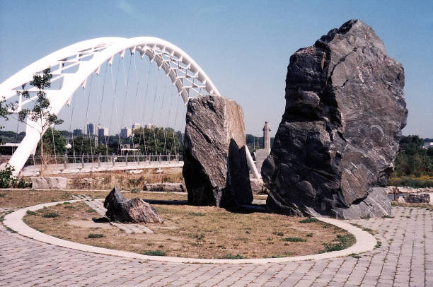 istock Toronto Lake Humber Bridge and stones 2002 818028170