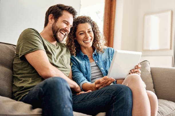 istock Quality time with wifey on the wifi 818588382
