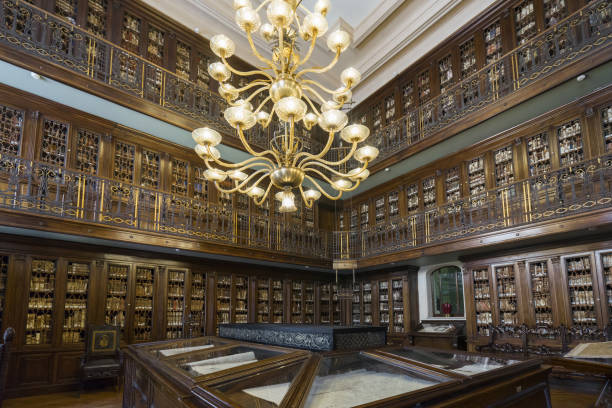 ministero della marina a roma.  dettaglio della biblioteca. interno. italia, roma, 2017 - ministry of the interior foto e immagini stock