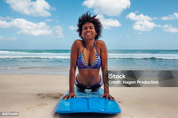 Surfer Girl On The Beach Stock Photo - Download Image Now - Active  Lifestyle, Afro Hairstyle, Afro-Caribbean Ethnicity - iStock