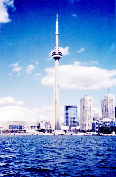 istock Toronto Lake The Downtown 2002 818846770