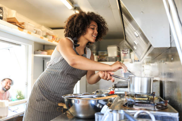 istock Attractive female fast food worker 819016316