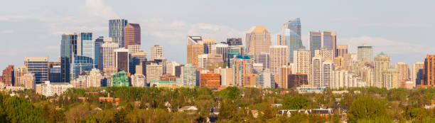 istock Calgary - panorama of city 819033784