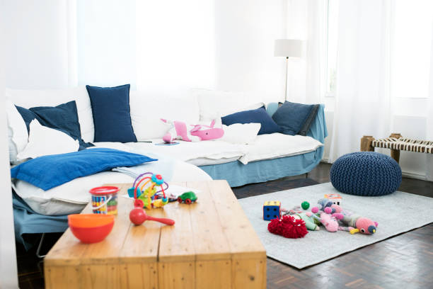 istock Empty lounge room with scattered toys 819053466