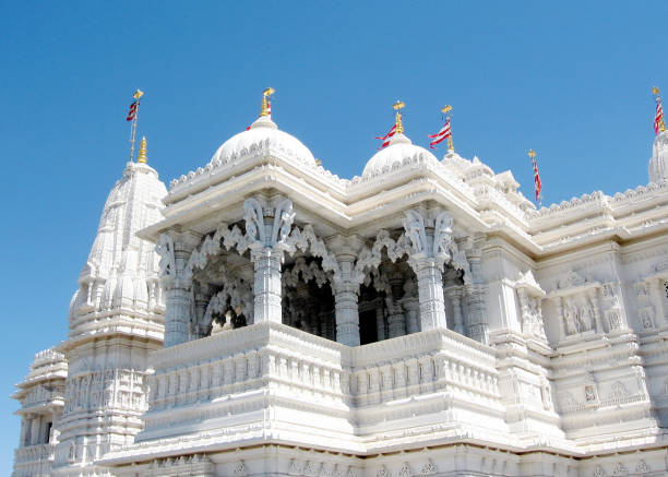 istock Toronto Mandir spire and flags 2008 819152928
