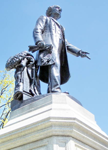 istock Toronto Ontario Parliament MacDonald statue 2010 819161408