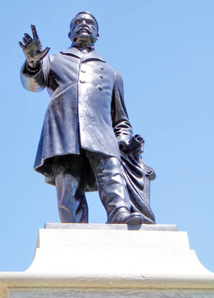 istock Toronto Ontario Parliament Whitney statue 2010 819163014