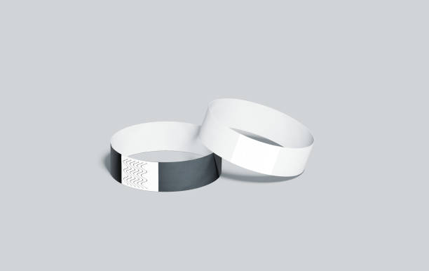 mockup di braccialetti in carta bianca e nera bianca - braccialetto di identificazione foto e immagini stock