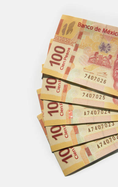 istock 500 Mexican pesos in 100 peso bills 819424468