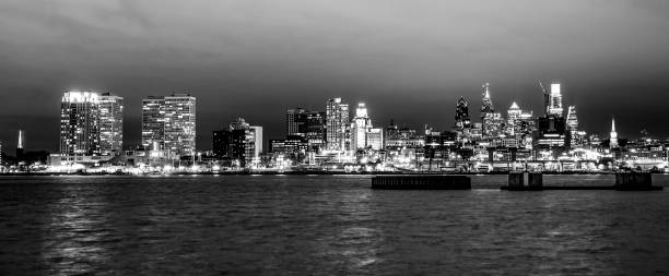 istock The skyline of Philadelphia by night 819440820