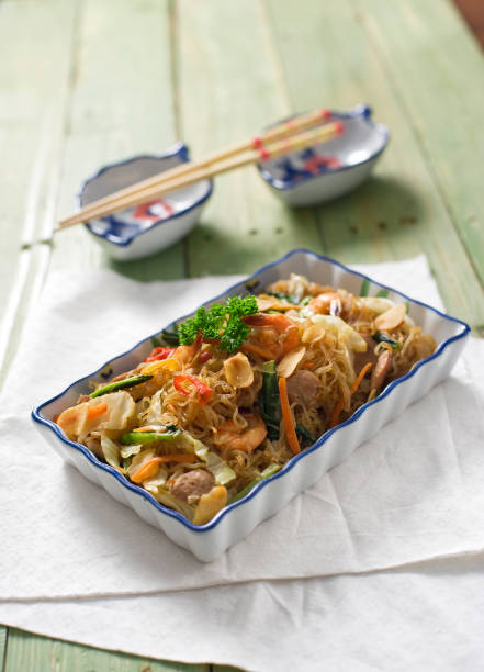 istock Fried suun / Suun Goreng / Soun Goreng 819498382