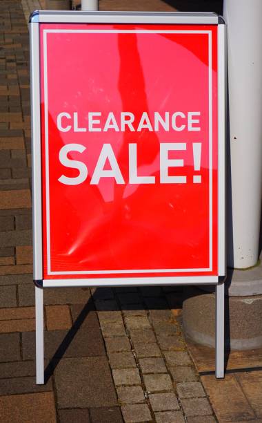 istock Sale signs in a store 819521348