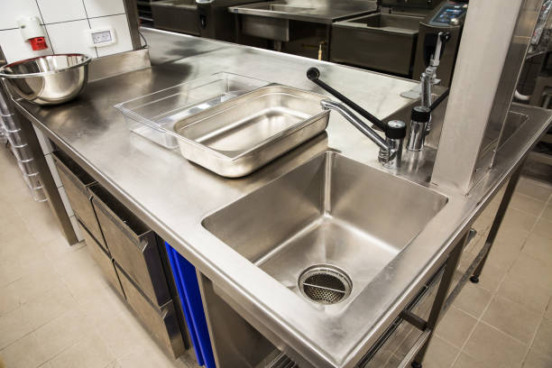 istock Professional kitchen, view counter in steel 819553946