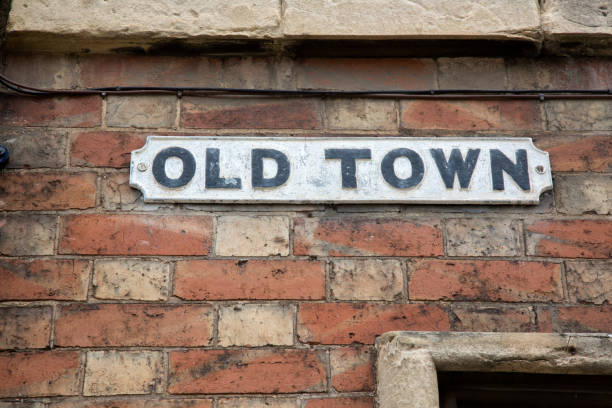 istock Old Town Street Sign 819684368