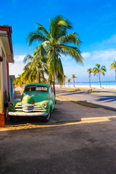 istock Vintage American car in Cuba 819717008