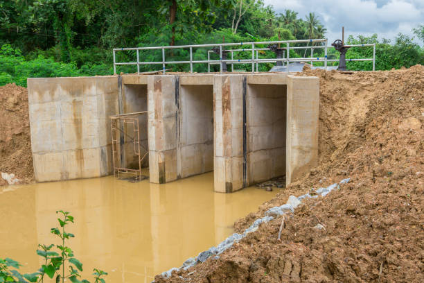 istock Aqueduct, Ranch, Thailand, Tornado 819724174
