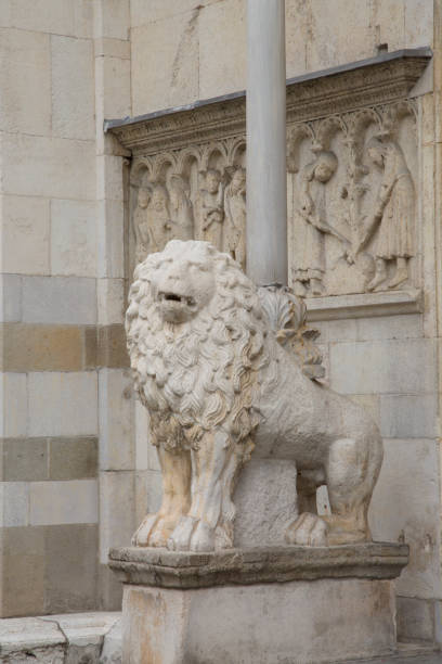 istock Lion Statue at Cathedral Church,  Modena 819767934