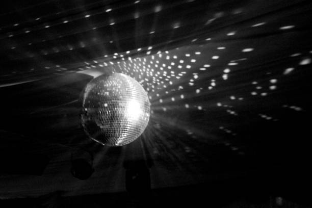 istock Ball of mirrors 819855748