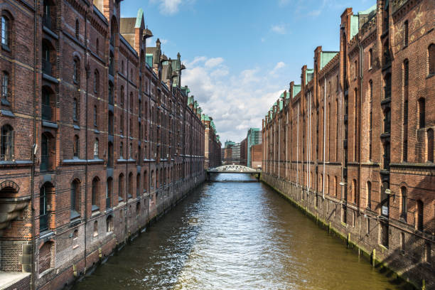 istock Speicherstadt hamburg 819870736
