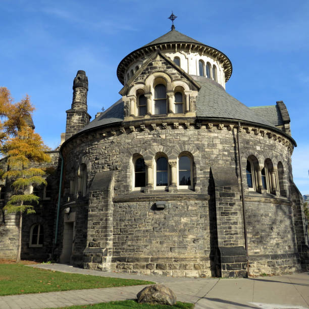 istock Toronto University the Croft Chapter House 2016 819902744