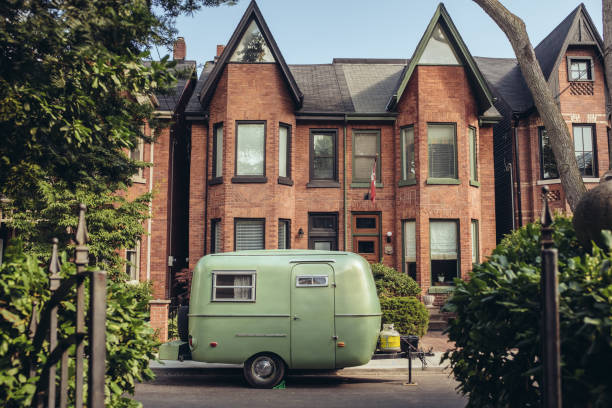 istock Vintage Camper in the City 820017736