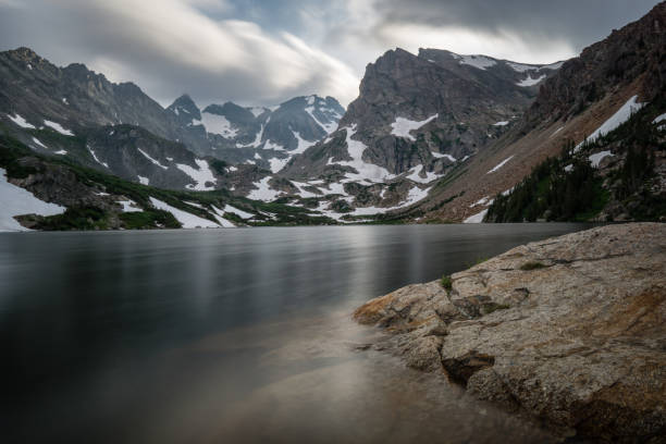 lake isabelle - colorado - long exposure imagens e fotografias de stock