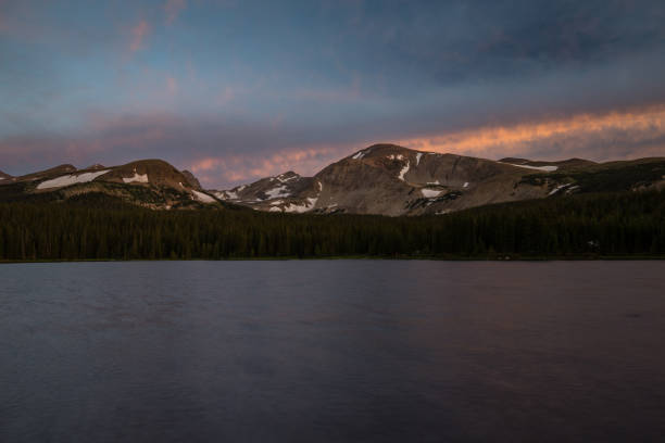 brainard lake - long exposure imagens e fotografias de stock