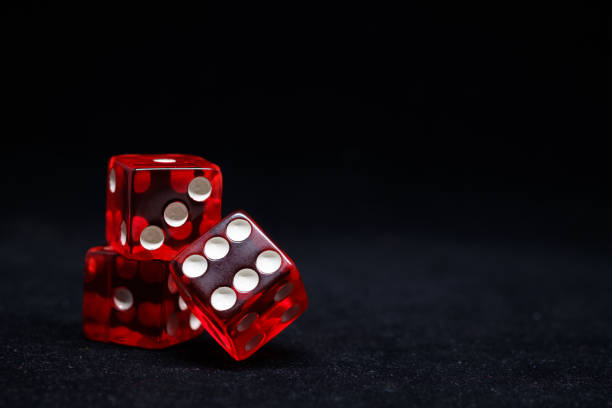 sicbo game dice - rolling dice imagens e fotografias de stock