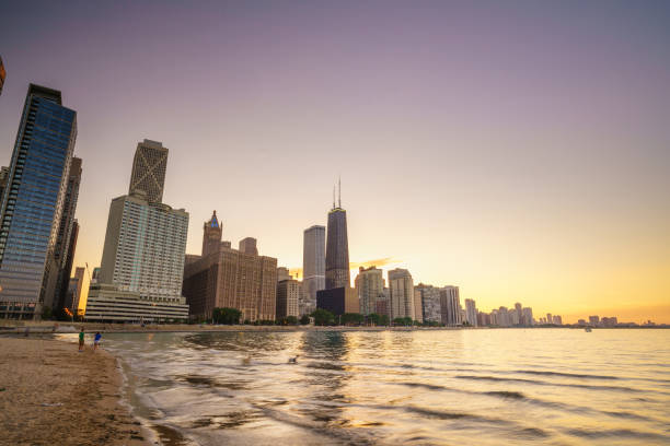 istock View of Chicago downtown skyline 820299008