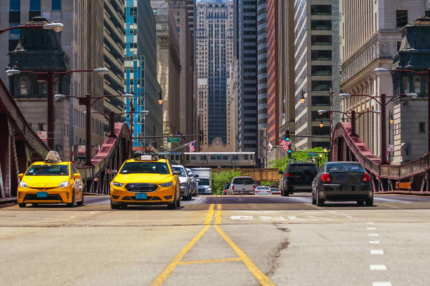 istock Traffic in downtown Chicago 820299112