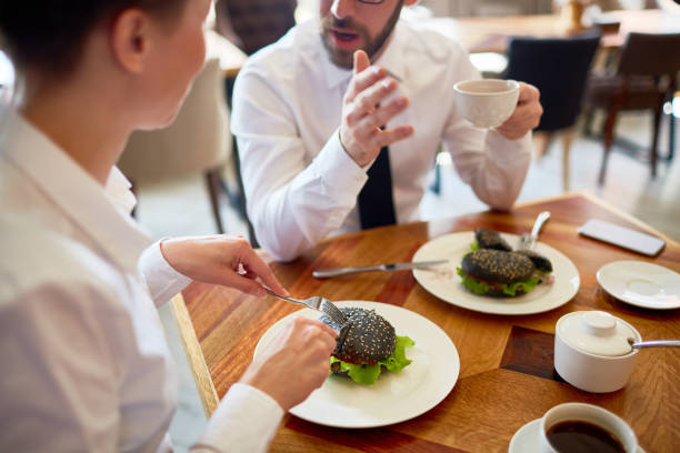 istock Lunch of business partners 820376046