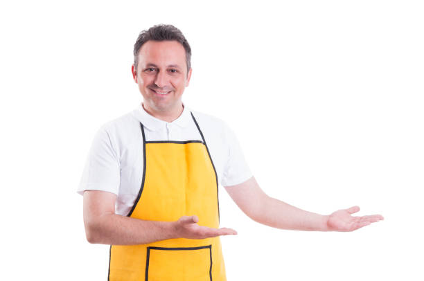 istock Trustworthy hypermakert employee inviting you inside 820471454