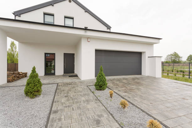istock Main entrance to the house 820477694